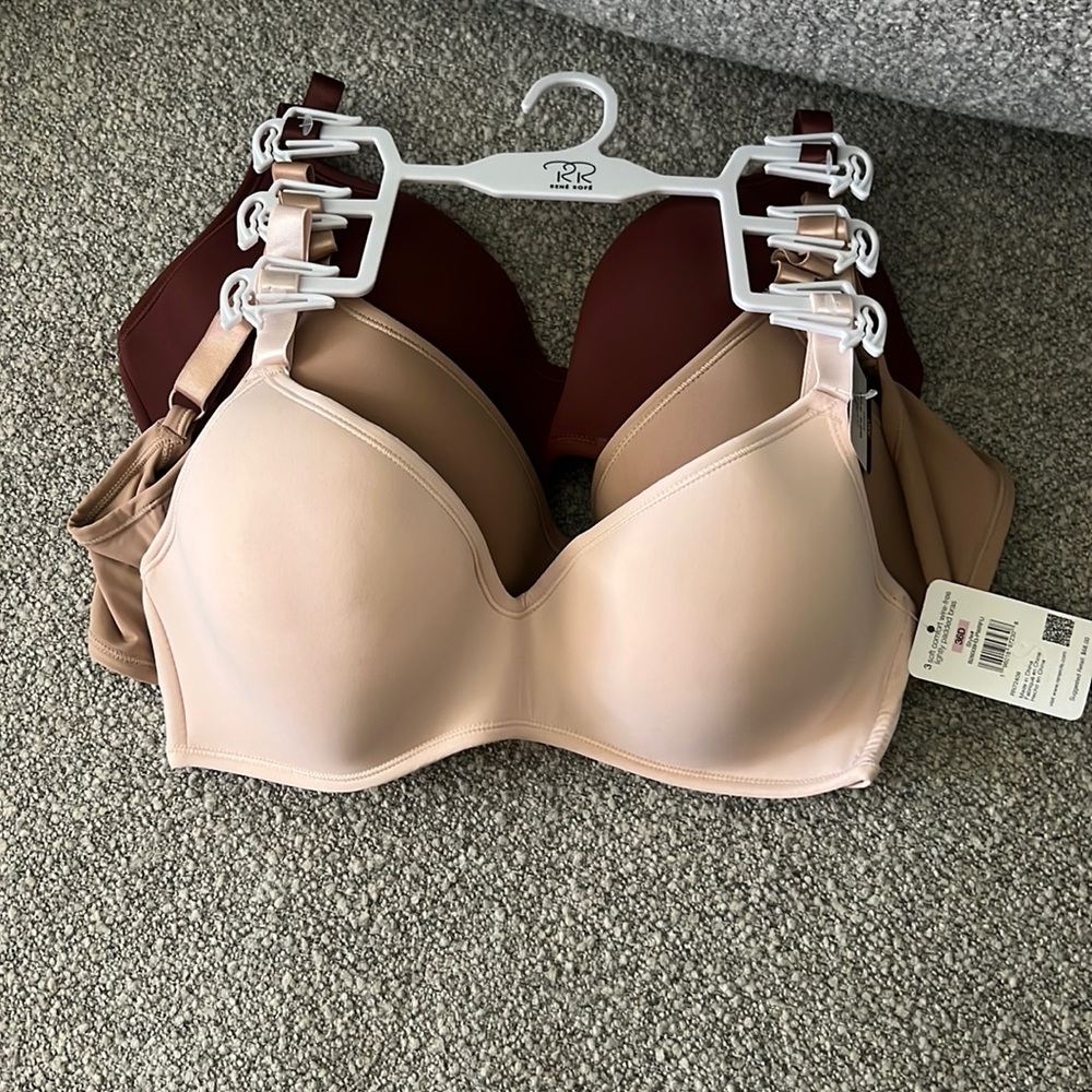 Rene Rofe Wireless bras set size 36D